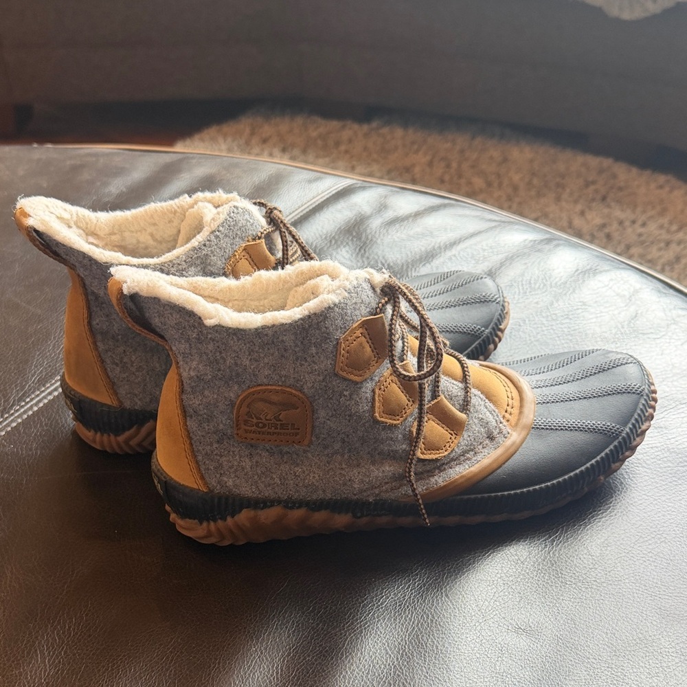 Sorel Out N About Duck Boots - Picture 5 of 7